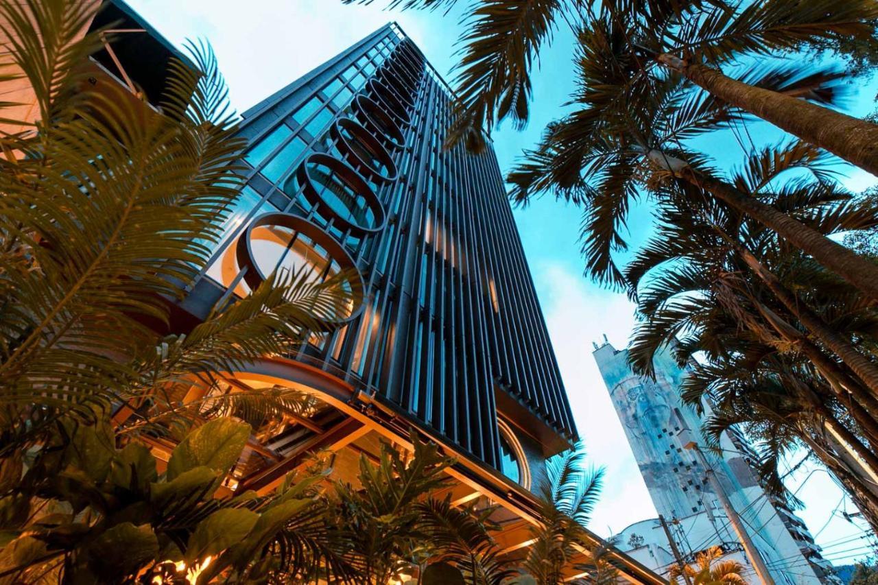 Hotel Marquee 메딜린 외부 사진 The Standard, Bangkok