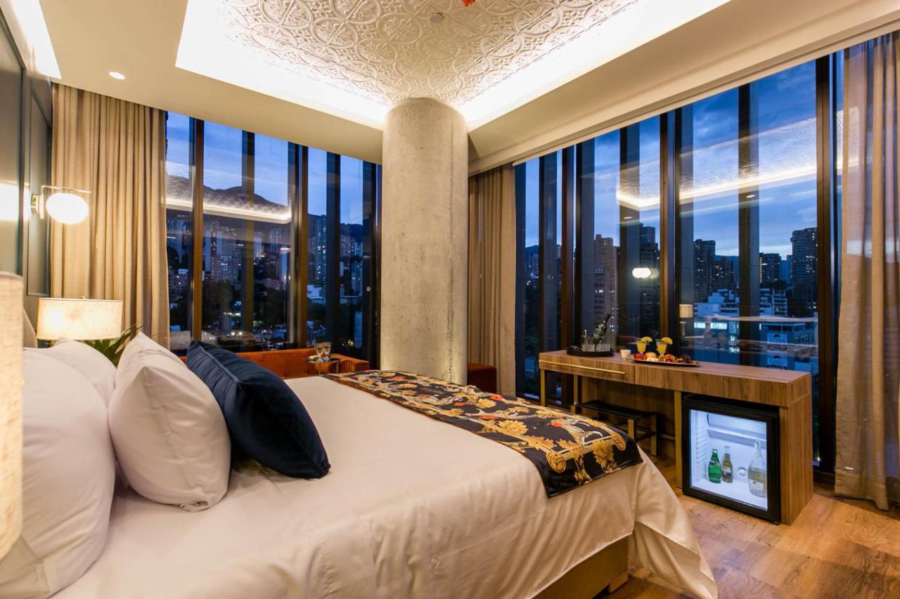 Hotel Marquee 메딜린 외부 사진 Deluxe Room