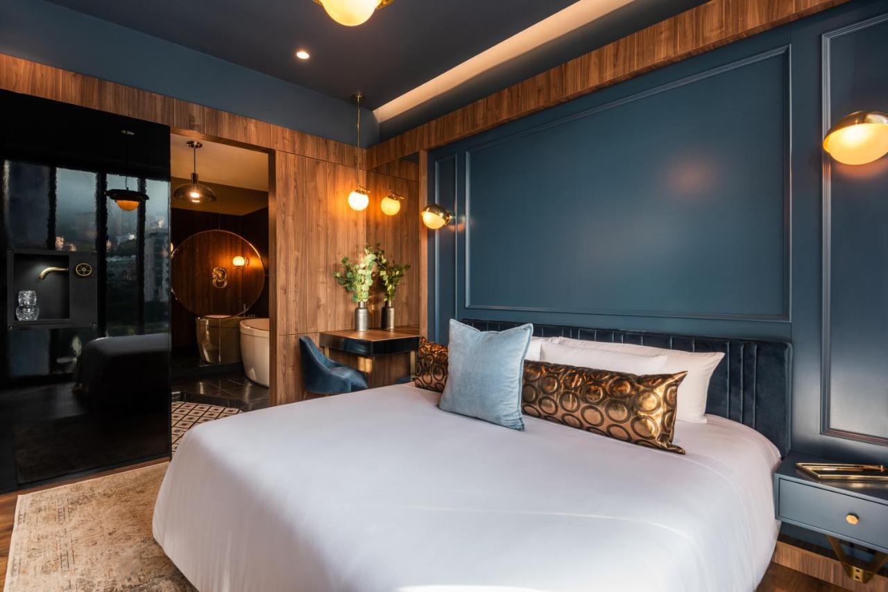 Hotel Marquee 메딜린 외부 사진 Deluxe Room