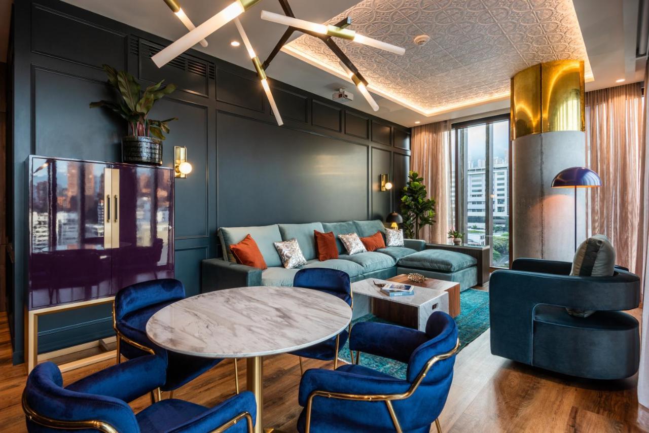 Hotel Marquee 메딜린 외부 사진 The Club at The Collective Old Oak